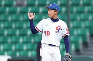 U15亞洲青少棒台灣擊退菲律賓 台日大戰全力搶勝