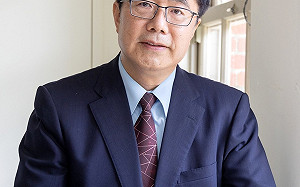 被AI翻譯「去死」嚇怕！黃偉哲再發地震文先自嘲：幫我確認一下翻譯？