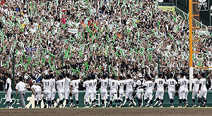 沖繩尚學奪夏季甲子園首冠   街頭再現「空城」奇景