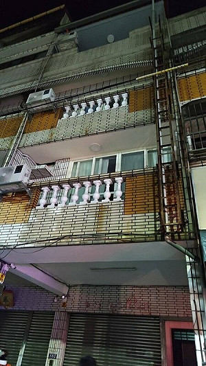 台中豐原出租套房暗夜火警 1男1女命喪火窟
