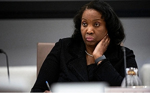 美國史上頭一遭! 被川普突然解除美聯儲職務 庫克反批 : 他沒有這個權力