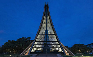 林靖祐操刀 路思義教堂全新照明設計 榮獲IALD與IES兩大獎