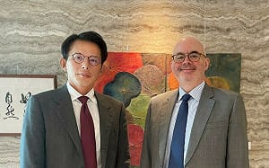 管仁健觀點》美國人的爸爸見了美國爸爸後為何一臉大便？