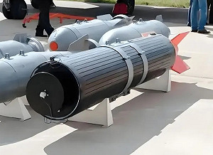 這炸彈恐轟垮台灣電網! 解放軍展示「軟殺傷」新武器 但遇「這天氣」失效
