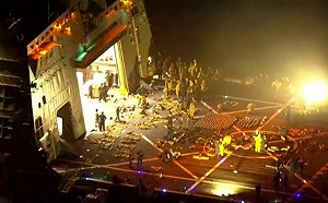 美軍兩棲運輸艦「紐奧良號」沖繩火災後一周  「自力」返航佐世保