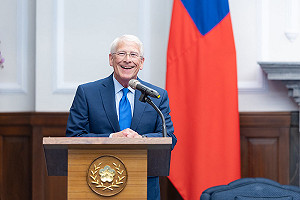 台灣追求民主是挑釁中國?美國參議院軍委會主席維克:荒謬!