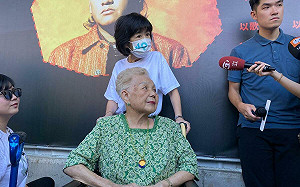 陳佩琪拿掉口罩向總統官員：我有肺腺癌、但盼你看清楚我誠摯要求