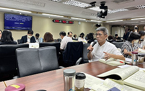 澎湖政壇震撼彈！四連霸民進黨立委宣布：任期屆滿退休、不再連任