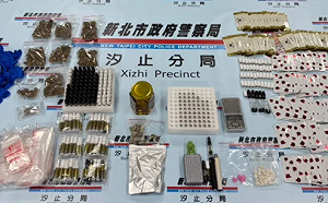 新店民宅藏百萬毒品  警破門查獲逾2公斤大麻菸彈