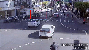 老婦騎車遭撞斷肋骨！肇事保六總隊警稱：當下不知發生碰撞