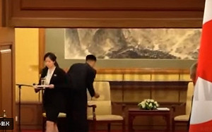 (影) 金正恩急滅生物跡證! 防「盟友」如防敵 會普丁後特工被拍到「做這事」.....