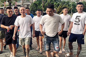 嘉義前鄉代會主席林家緯運毒入監　友人簇擁陪同