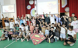 「台灣超人」紀錄片首場校園包場特映   高市新上國小向軍人致敬