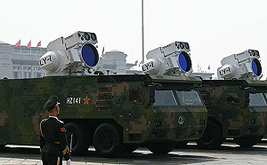 它是全球最強雷射防空系統? 中國LY-1艦載雷射閱兵亮相 專家 : 發展超乎預期 