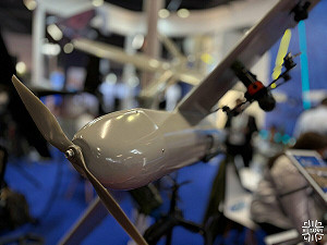 烏克蘭首曝「無人機母艦」TOR 系統：發射防空型  FPV 可攻可守