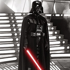 黑武士光劍洛杉磯拍賣　1.1億元天價落槌 同場還有「這些東西」