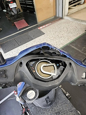 台南無業男租屋處砸毀16輛機車！成大學生無奈：開學第二天機車就被砸壞