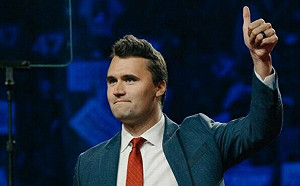 川普心腹柯克遭槍殺！生前堅定擁護槍權還喊「值得付出生命代價」