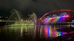 「水火共舞」週六開場！2025台北水舞嘉年華連演37天 精彩不間斷