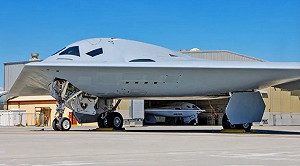 最強戰機首次同框! 兩架B-21「突襲者」測試機同抵美軍基地