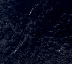 被中艦擺開「戰鬥隊形」! 福建艦首次遠航赴南海 日巡邏機跟艦被發現