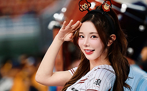 《天才衝衝衝》睽違4年進軍金鐘獎！巫苡萱首入圍淚崩：我要走紅毯了