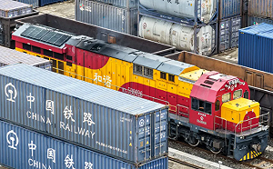 300多中歐班列慘被堵! 俄白邊境成「貿易瓶頸」 北京警告 : 全球供應鏈受衝擊