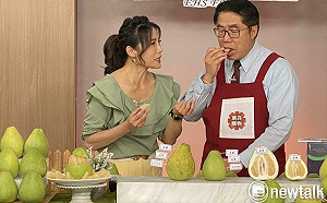 黃偉哲電視購物平台叫賣汁多味美台南文旦  40分鐘搶購一空