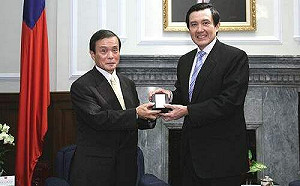 美國拋台灣地位未定論 他曝「這日本外交官」16年前曾提過 慘遭馬英九打壓辭官 