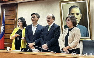 快訊》柯建銘率新幹部亮相 強調總召任期到明年2月1日