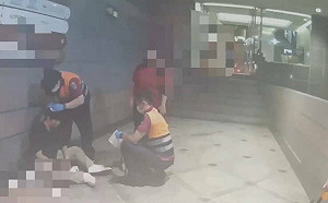 北市大安捷運站爆衝突  男持三節鞭攻擊碩士生遭逮