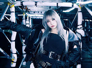 2NE1隊長CL「公司未登記」疑違法！最高恐被關2年