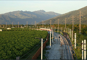 台鐵雙溪橋改建工程完工!11/1晚間「切換軌道」預計影響3列車