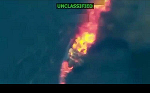 川普下令美軍擊沉涉嫌販毒船隻　3名「毒品恐怖分子」遭擊斃惹議  