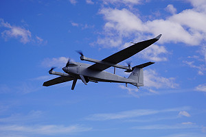 中科院攜手美商「宇航」  技轉情偵監無人機「JUMP 20」系統