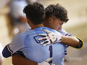 魔力藍好投、王念好本季首轟　悍將中止3連敗