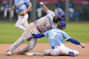 MLB藍鳥擊敗皇家 美聯第1支晉級季後賽球隊