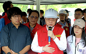 卓揆赴花蓮勘災:搶救受困民眾並檢討撤離計畫瑕疵