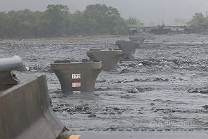 馬太鞍溪堰塞湖　中央災害應變中心估溢流將變少