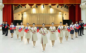 高雄大專院校首次！  文藻親善大使獲選國慶禮賓接待團