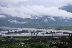 花蓮光復無名屍確認大同村鄰長  勘災連人帶車遭沖走