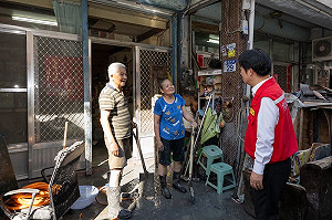 賴清德感謝「鏟子超人」！花蓮收容所民眾「旅宿安置」方案出爐