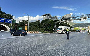 教師節連假首日！救災「搭火車」疏運奏效 國5、蘇花路廊車流順暢