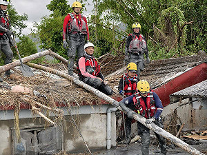 挺光復鄉陪伴災民　衛福部擬啟動「一戶一社工」