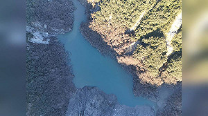 日方伸援!提供「投入式浮標」 台日聯手重建花蓮堰塞湖新防線