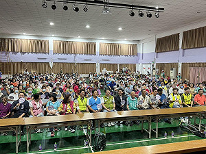 高雄市長初選持續加溫   許智傑見面會挺進深藍基本盤