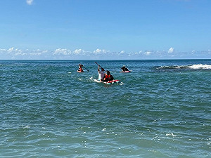 屏東遊客浮潛遭離岸流帶離　15人全獲救