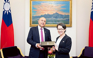 蕭美琴：台灣面臨中國複合威脅、期待與英國加強交流合作