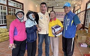 鍾沛君稱沒人沒吃便當餓死 自家原民立委不挺開炮：妳有到災區嗎？ 