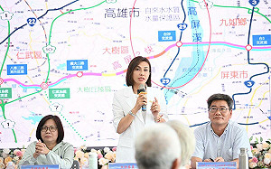 出席高屏二快地方說明會   邱議瑩：為高雄爭取最大利益